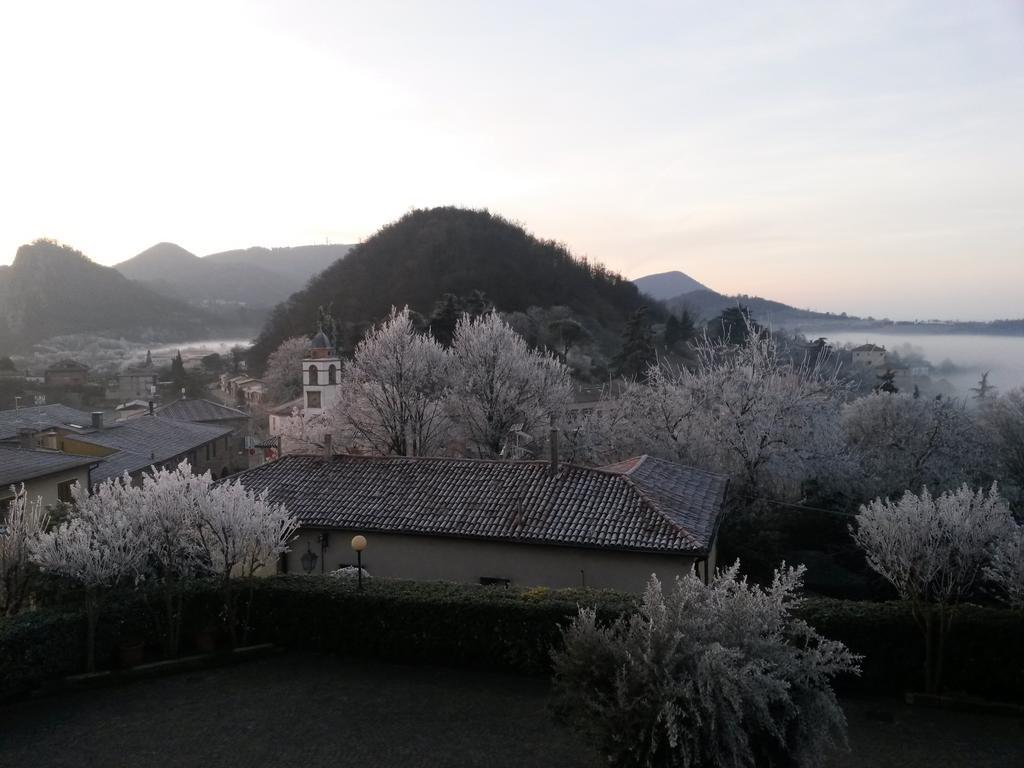 Villa Lussana Teolo Exteriör bild